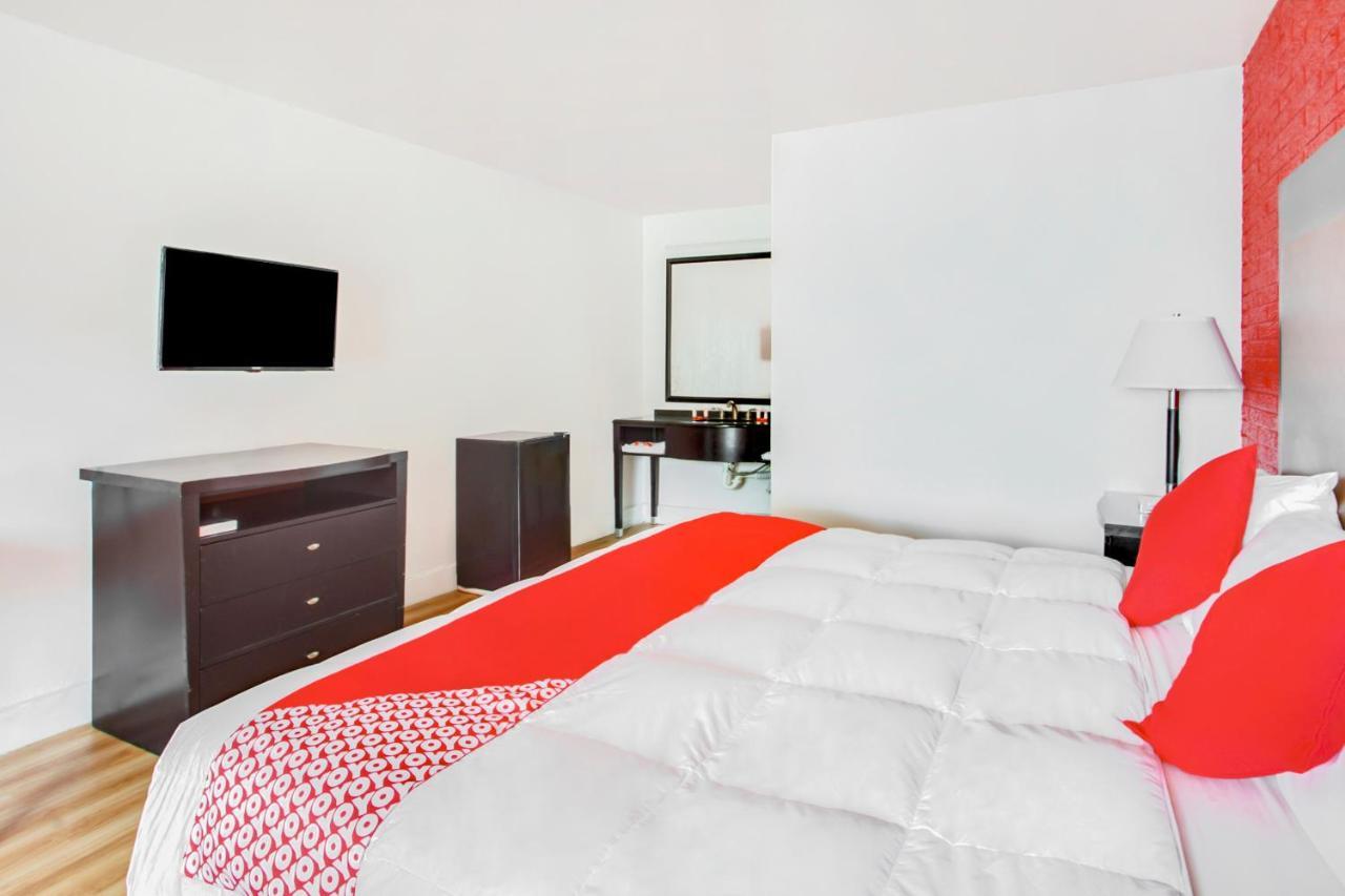 Oyo Hotel Columbia Sc West ウェストコロンビア エクステリア 写真